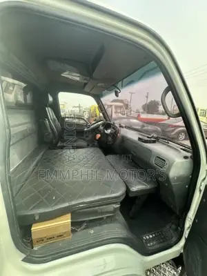 3.5ton Hyundai Mighty Self Loader. New Arrivals.