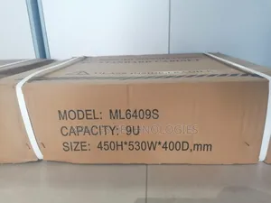 9u Rack Wall Mounted Cabinet Size 520x 400x420mm With 1 Fan