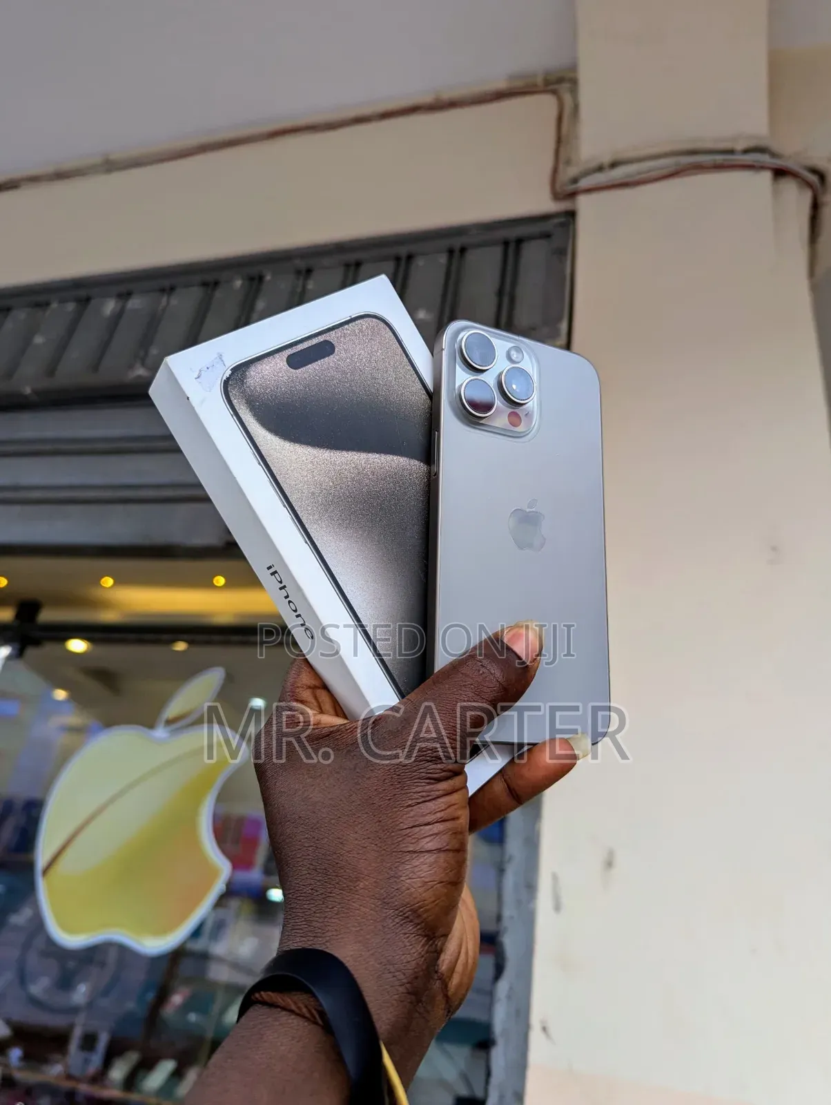 New Apple iPhone 15 Pro Max 256 GB Gray