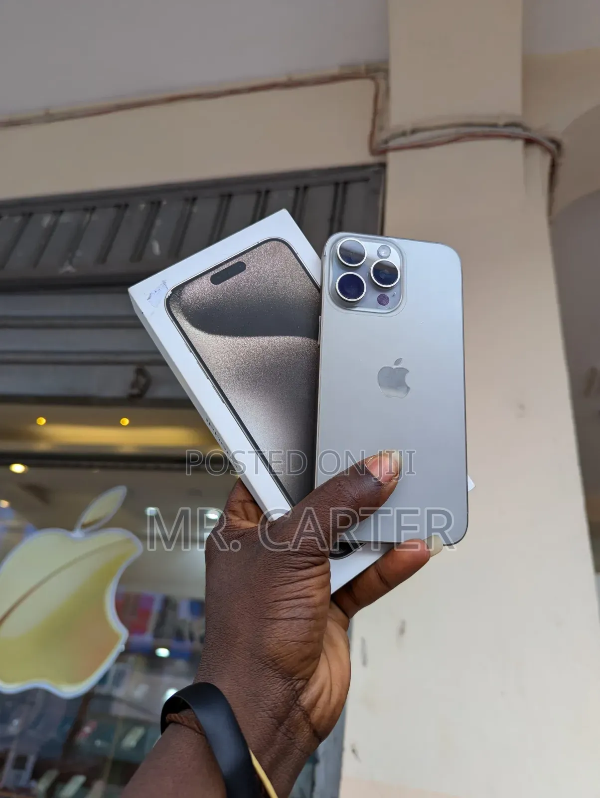 New Apple iPhone 15 Pro Max 256 GB Gray