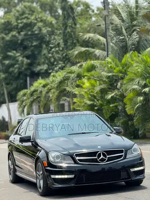 Mercedes-Benz C63 2014 Black