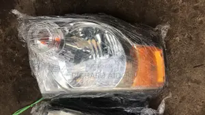 Ford Escape 2008/2010 Headlight Pair Available