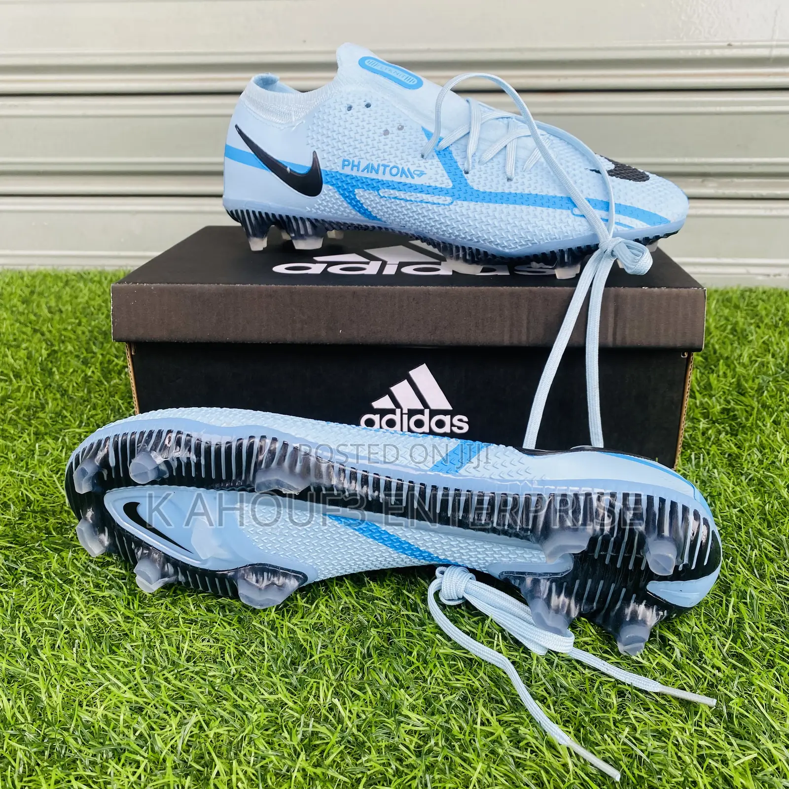 Nike Phantom Boots