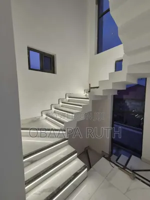 5bdrm House in School Junction for sale