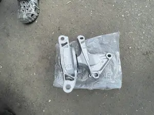 Honda Civic 2018,2020 Engine Seat