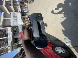 Toyota Tundra 2012,2022 Boot Opener