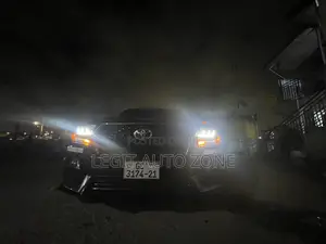 Toyota Land Cruiser Headlights Top Quality