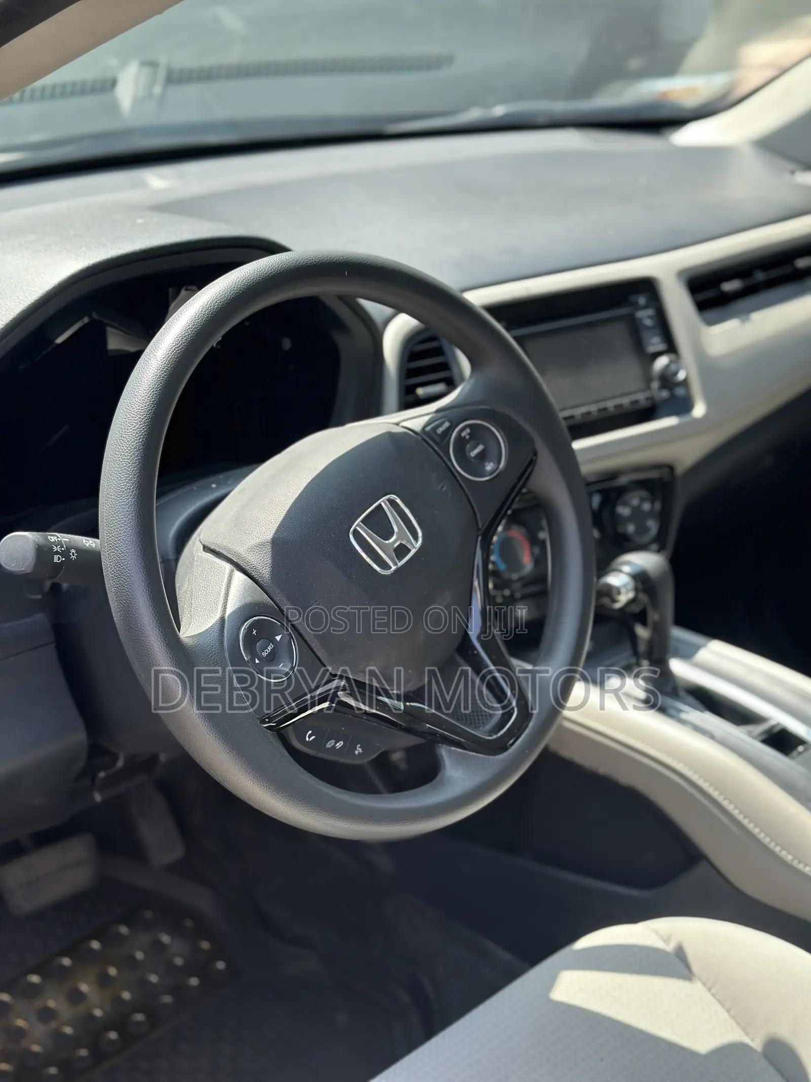 Honda HR-V LX 2022 White