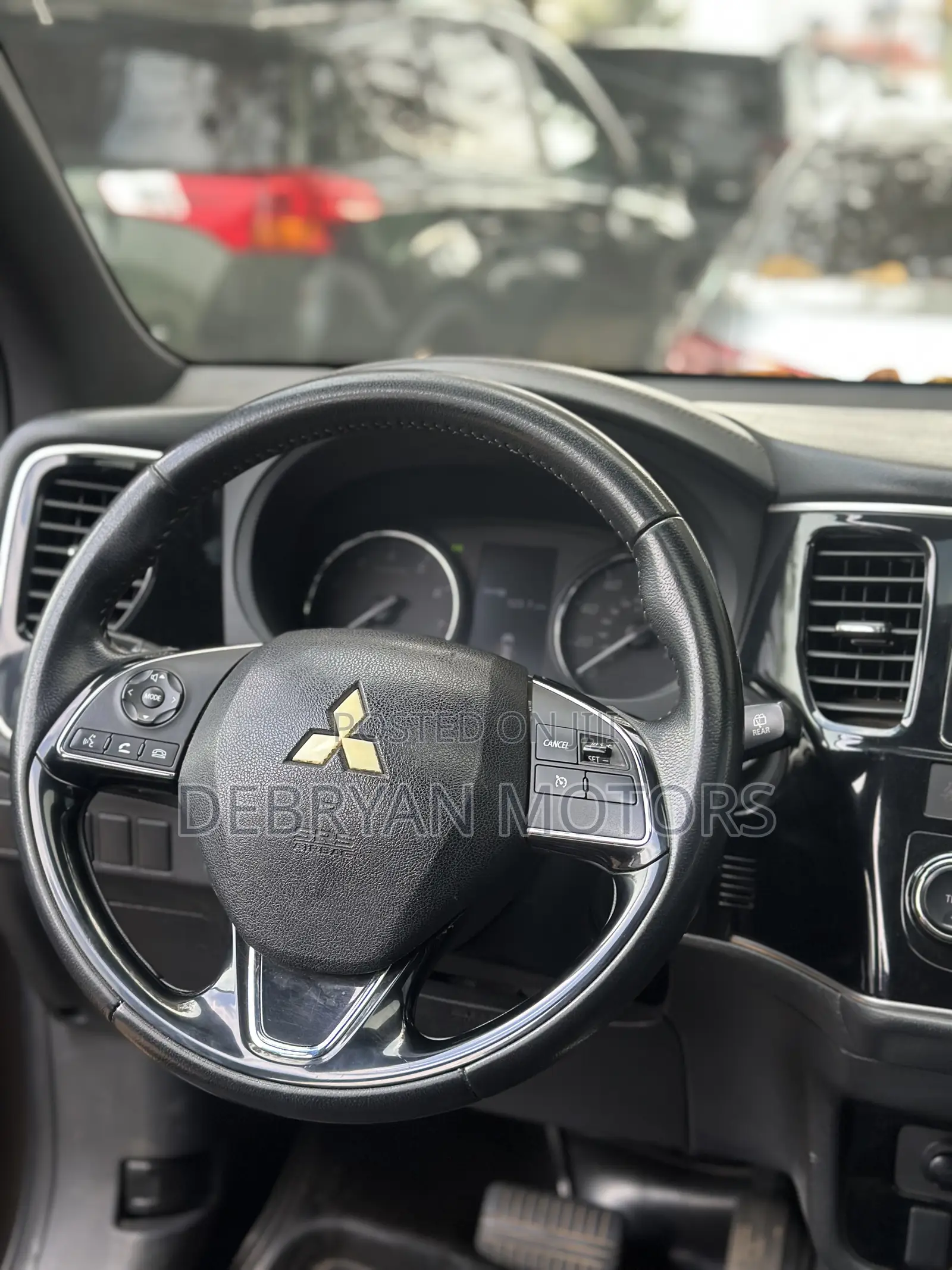 Mitsubishi Outlander SE AWC 2018 Brown
