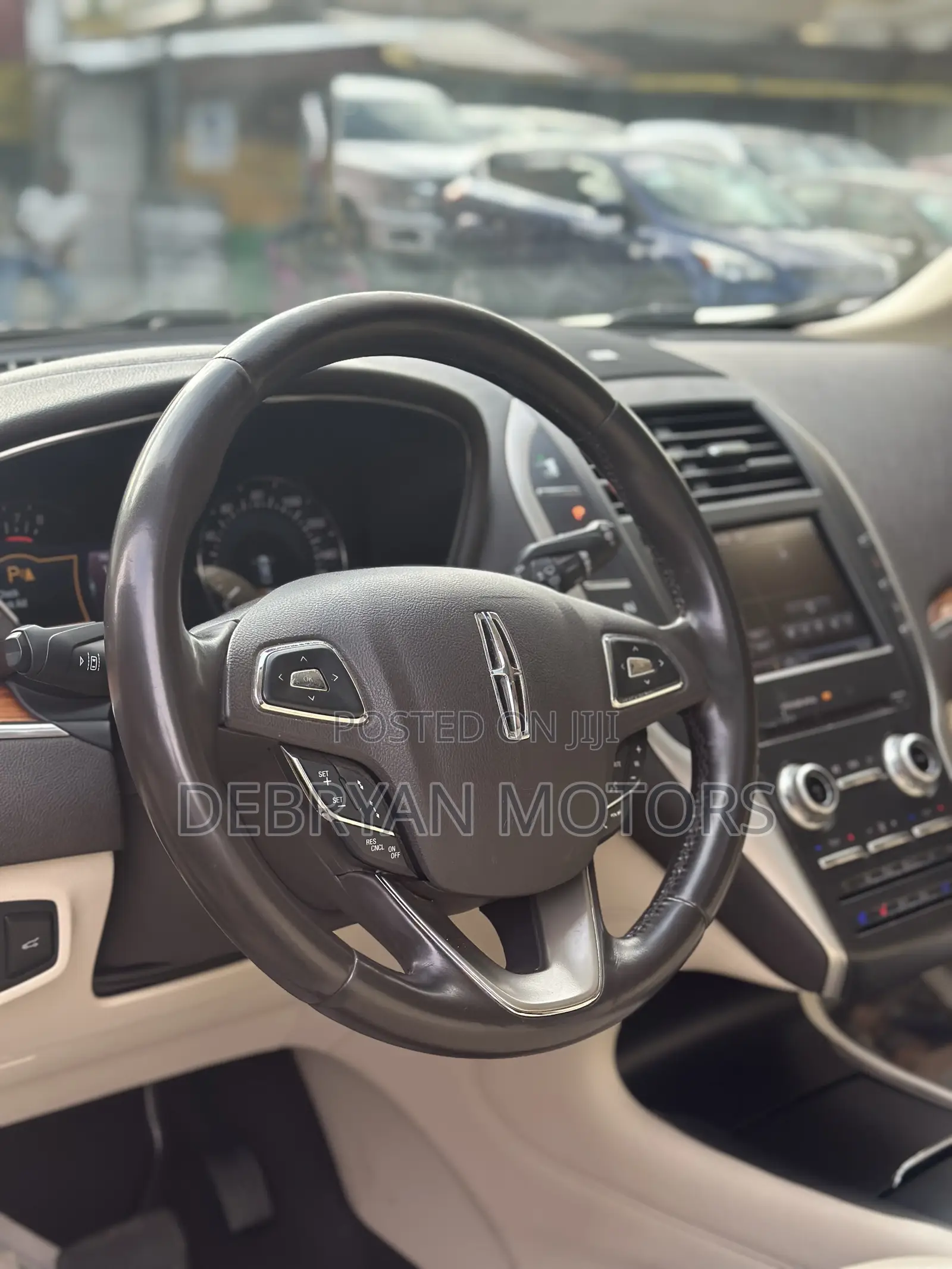 Lincoln MKZ 2015 Brown