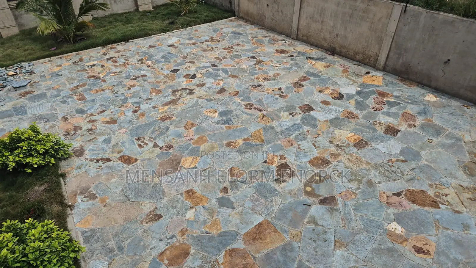 Stone Workers,Good Job .Call For You Good Stone Work.