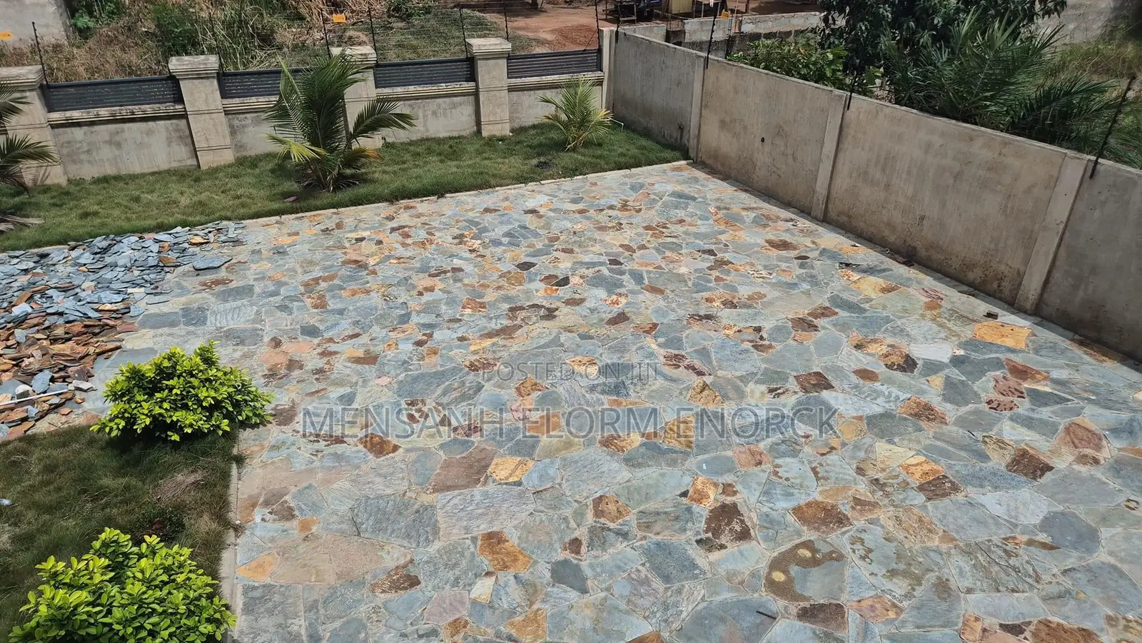 Stone Workers,Good Job .Call For You Good Stone Work.