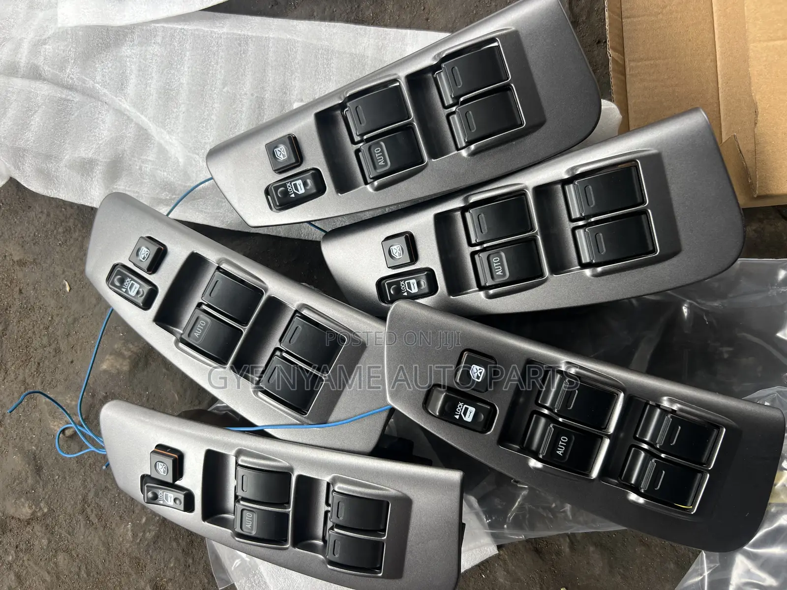 Pontiac Vibe //Toyota Matrix 2003::2008 Door Switch
