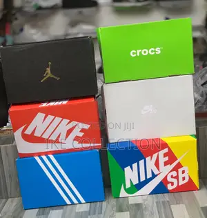 Empty Sneakers Boxes Available