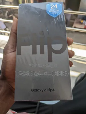 New Samsung Galaxy Z Flip4 256 GB Blue