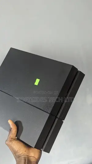 Home Used Ps4 Standard Inbox With 7 Games Jailbreaked