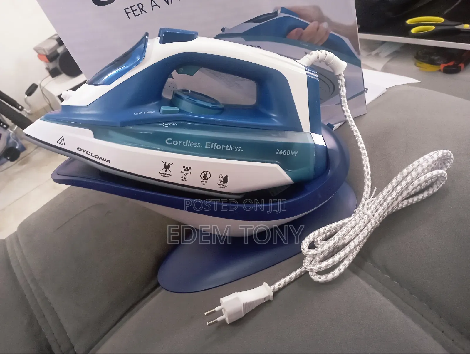 Cyclonia Cordless Steam Iron