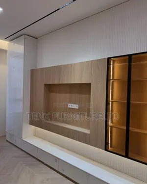 Tv Unit With Built Inn (Tv Space)