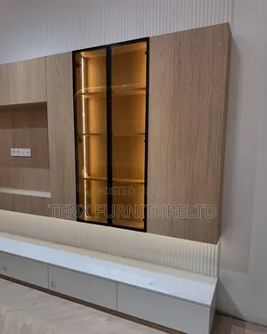 Tv Unit With Built Inn (Tv Space)