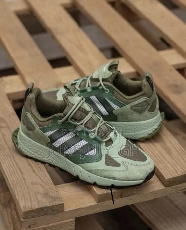 Adidas Zx Sneakers- Army Green in Tema Metropolitan - Shoes