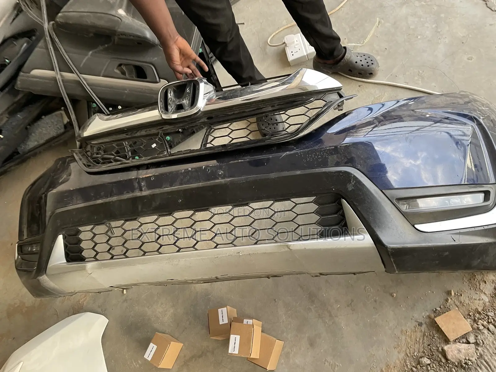 Honda Cr-v 2019 Front Bumper