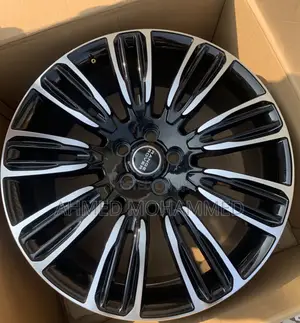Range Rover Rim 20/21/22 Inches.