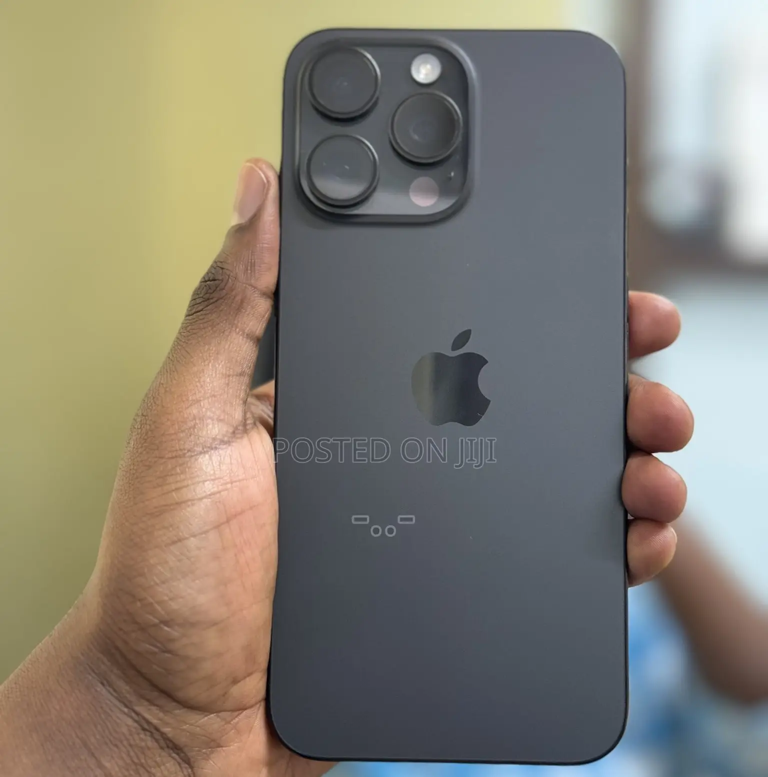 Apple iPhone 15 Pro Max 256 GB in Accra Metropolitan Mobile Phones