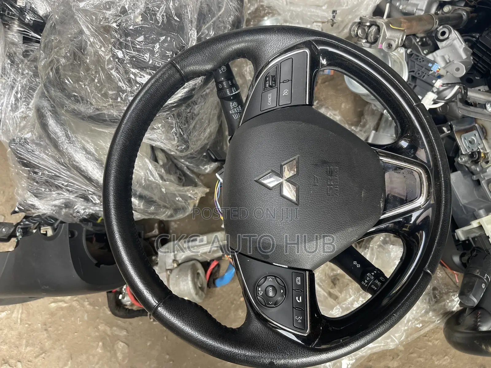 Mitsubishi Stearing Wheel Complete