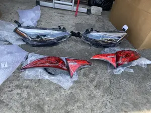 Toyota Corolla 2017/2018 Headlight and Taillight Complete