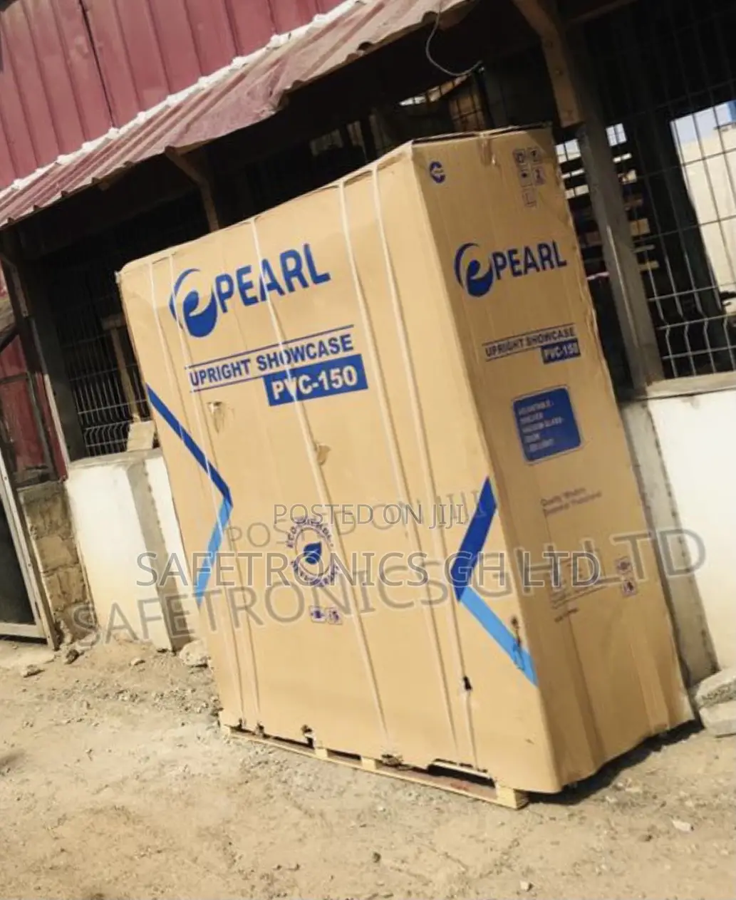 3 Doors Pearl PVC-150 Display Electric Glass Fridge