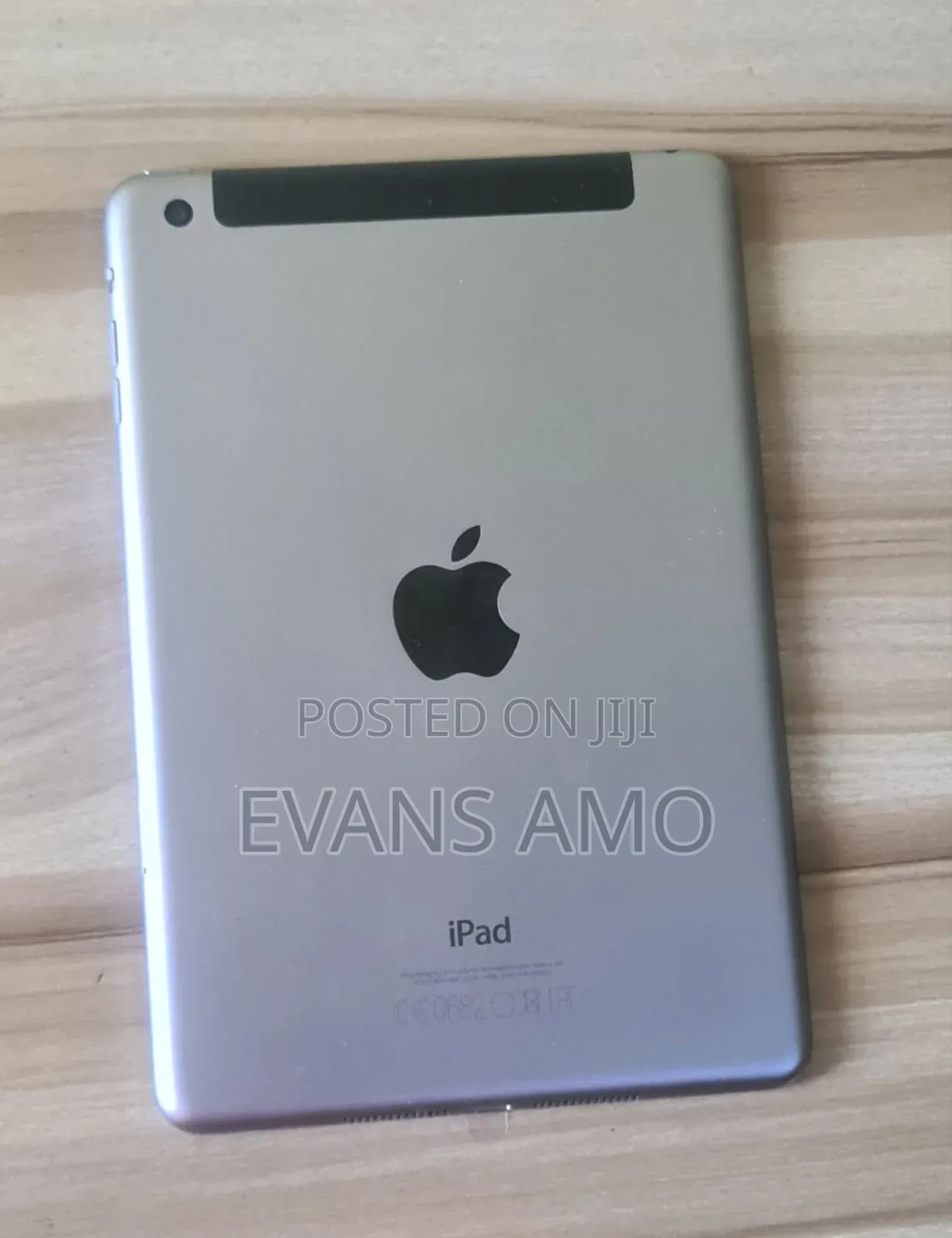 Apple iPad mini 3 64 GB Silver in Kumasi Metropolitan Tablets, Evans