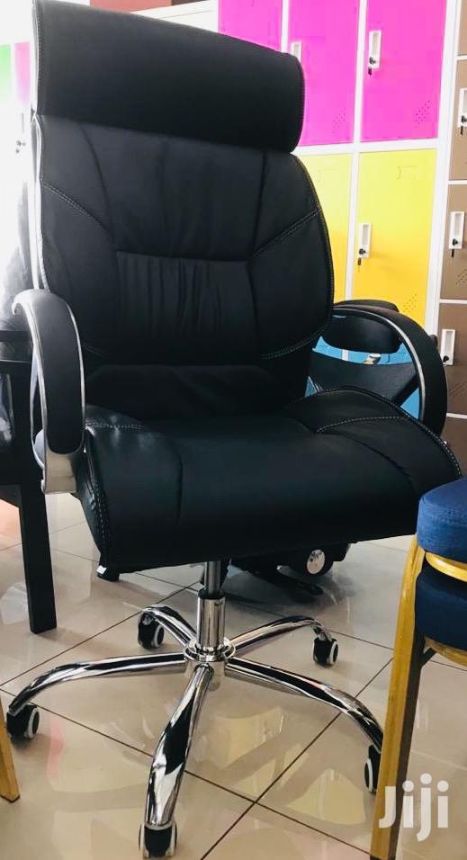 Executive Swivel Chair