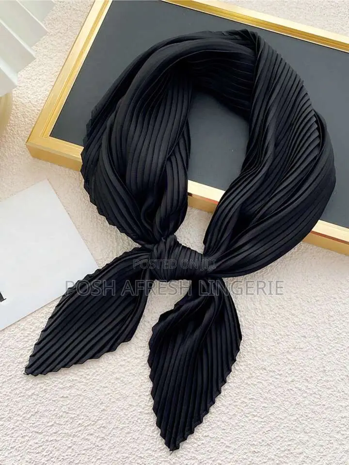 Vintage Scarves / Pleated/ Accessories Wholesale Prices