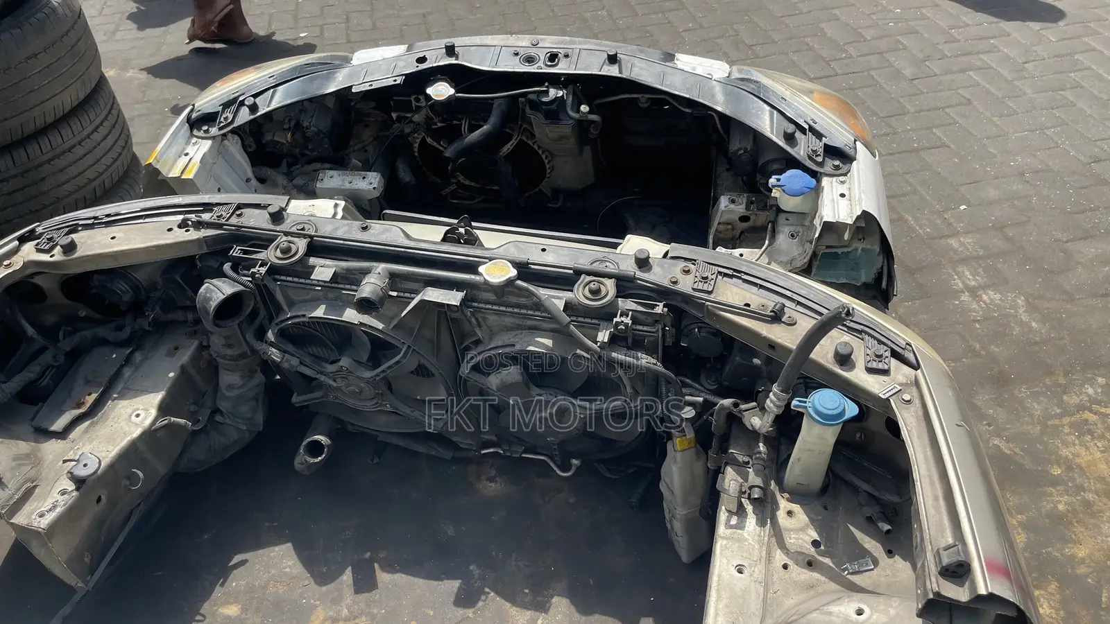 Hyundai Elantra 2002/2005 Front Cut