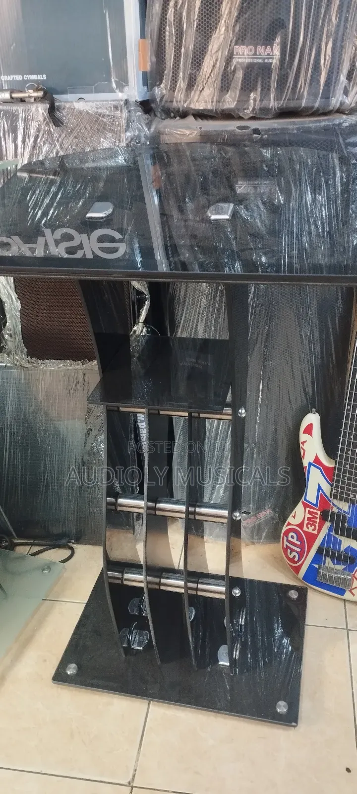 Classic Glass Pulpit