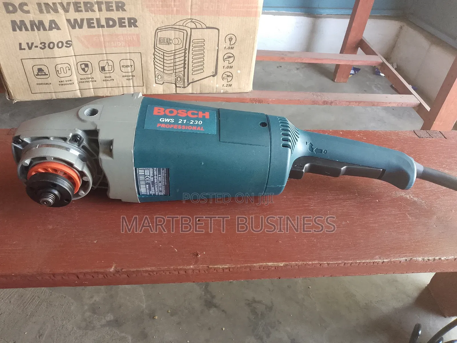 2300W Bosch Angle Grinder and Cutting Machine