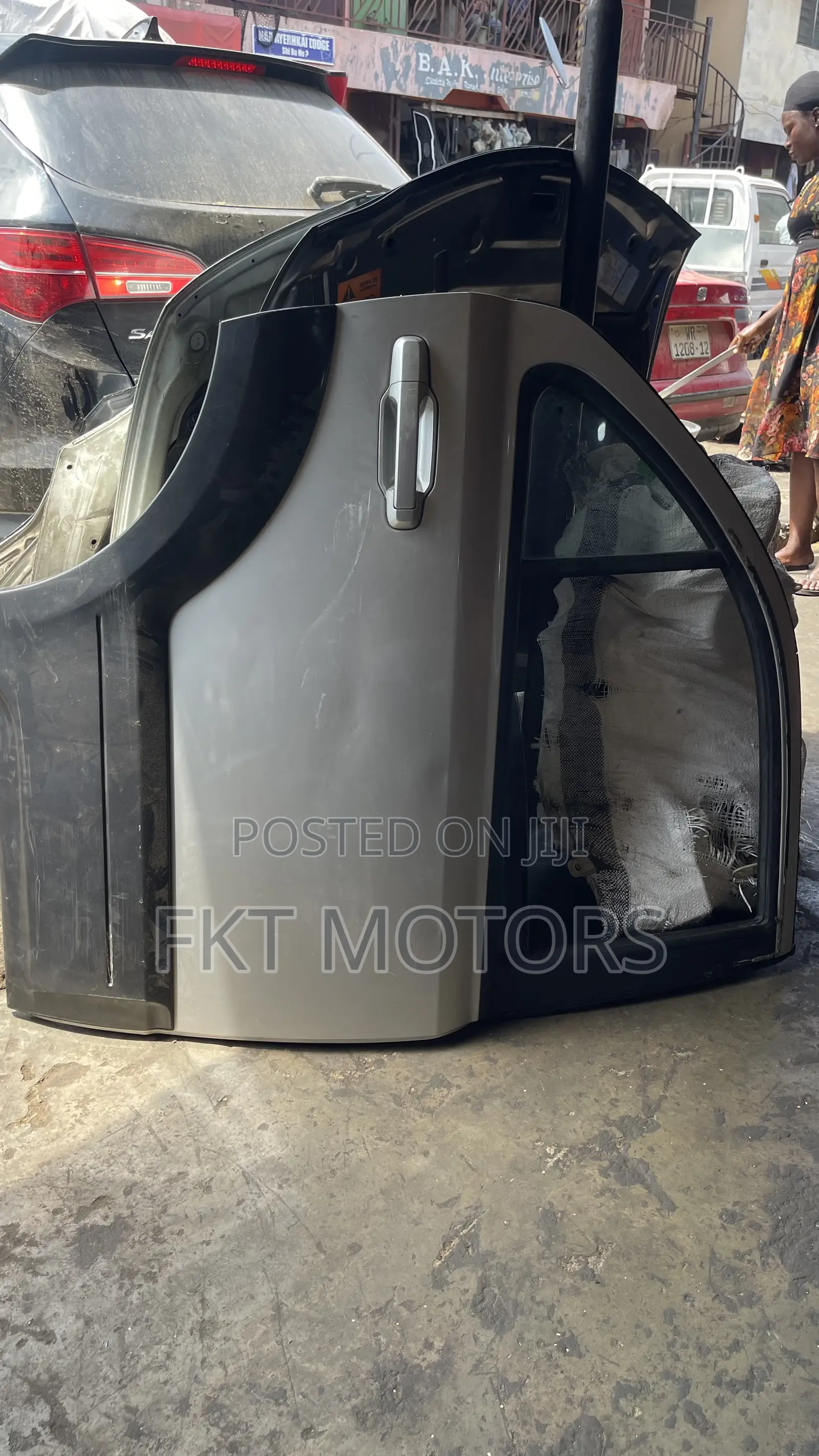 Kia Sorento 2004/2005 Doors Set All Kinds of Door Available