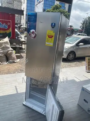 Brand New Midea MDRB369FGN02 262L Double Door Fridge.