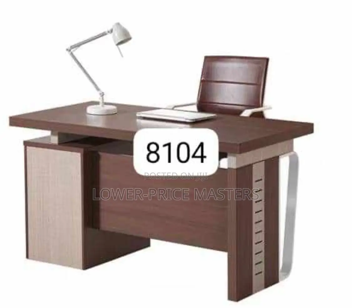 Executive Modern Office Desk