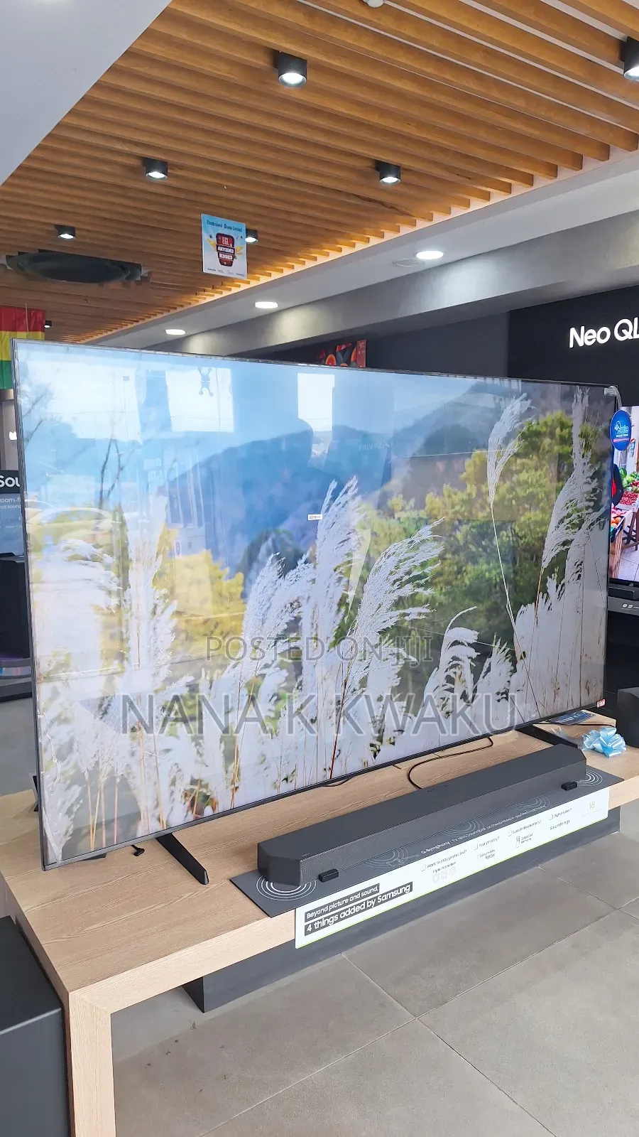 Samsung-98"-Crystal Uhd- Smart-Tv