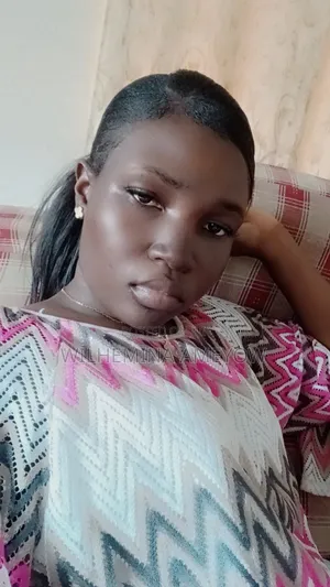 Beauty Therapist