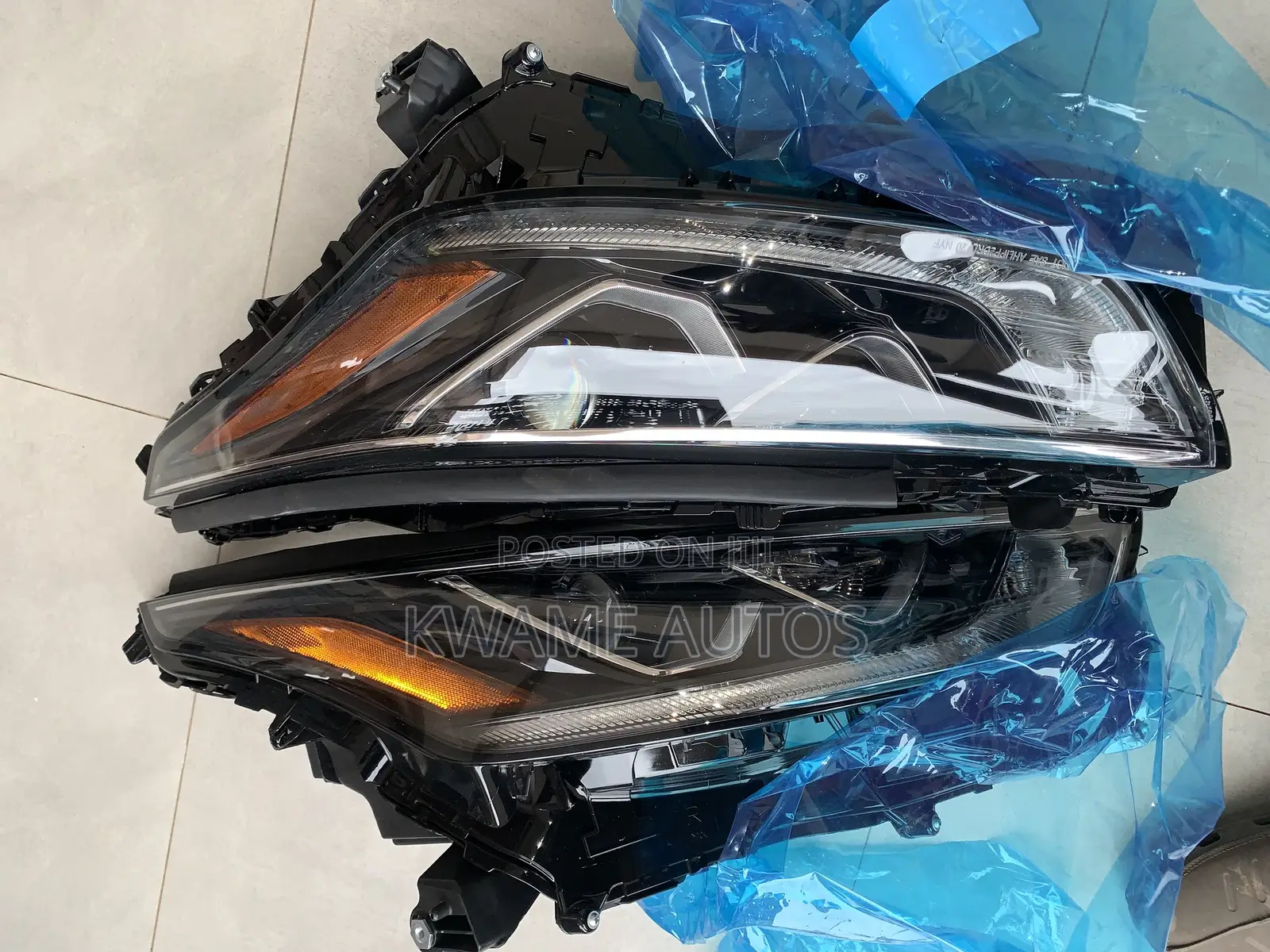 Highlander 20-23 Headlight Pair