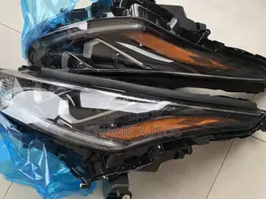 Highlander 20-23 Headlight Pair