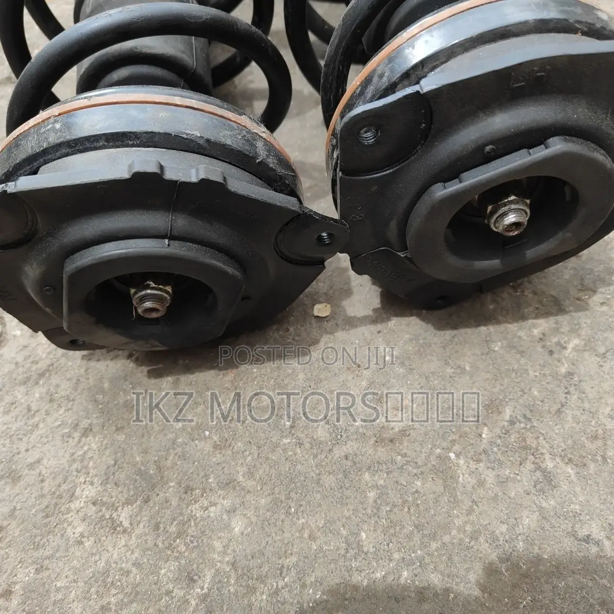 Nissan Juke 11-14 Front Shocks