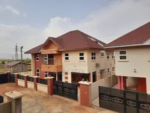 4bdrm Duplex in Gated Estate,Oyibi, Accra Metropolitan for sale