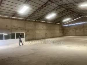 1200sqm Warehouse at Achimota for Rent