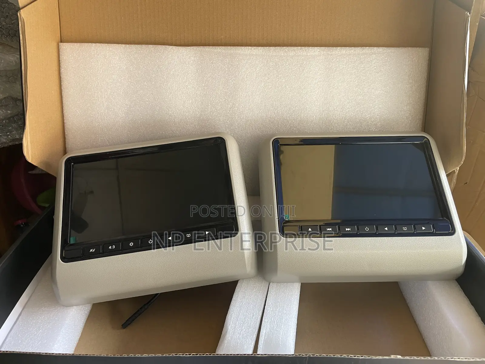 DVD Head Rest for All Cars