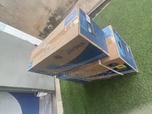 1.5hp Split R410 Gas Midea White Airconditioner Electric