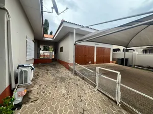 4bdrm House in Regimanuel Golden, Airport Residential Area for rent