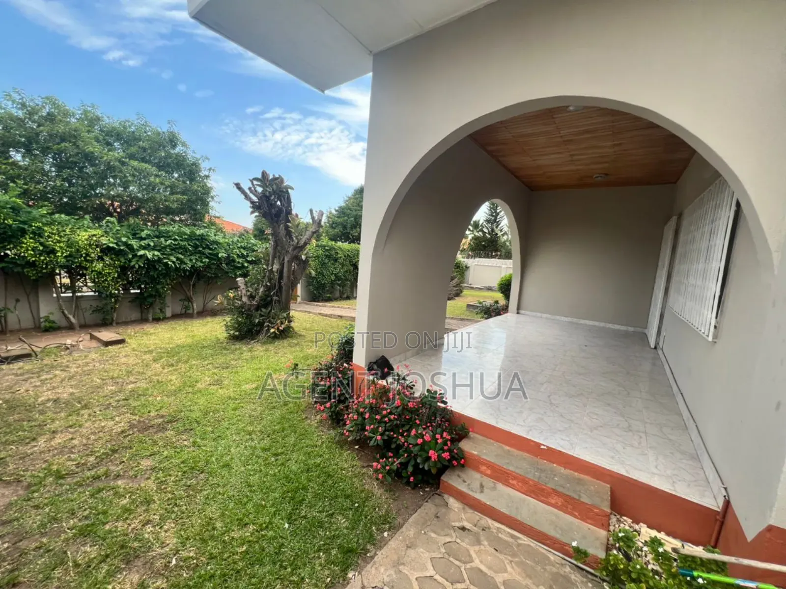 4bdrm House in Regimanuel Golden, Airport Residential Area for rent